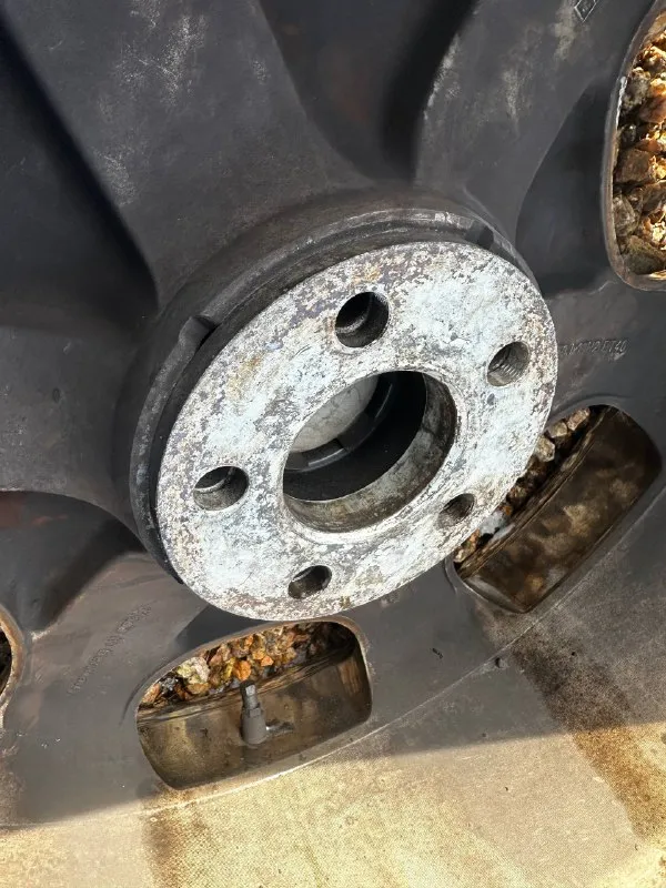 Продам кованные диски carlsson 8.50jx19h2 et40 5x112 диски сделаны в германии, стояли на мерседесе clk320, отдаю с резиной, состояние на фото. г. донецк цена- 70 000₽ (новые 150 000₽) +79044442252 - фотография - 7