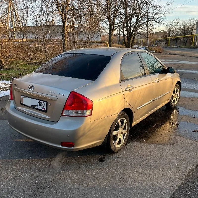 Продам свой автомобиль, в собственности больше года, оформлена на меня. машина на ходу каждый день,... - фотография