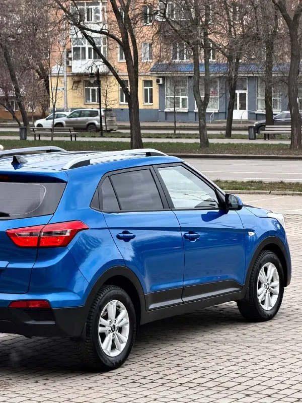 Hyundai creta год выпуска - 2016 кпп - автоматическая цена - 1.520.000₽ тел. +79493902663 либо - +7 (949) 679-98-14 продам автомобиль в идеальном состоянии, 1 хозяин из автосалона. не битая и не крашеная ( любые проверки ) простой и экономичный бензиновый двигатель 1.6 в паре с шести ступенчатой автоматической коробкой передач, работают безупречно. по ходовой части на 5+ не требует ни каких вложений. хорошая комплектация: климат-контроль; парктроник; 4эл. стеклоподъемника; подогревы всех сидений; помощь при подъеме и спуске; эл. зеркала; установлена android мультимедиа со всеми современными плюшками и не плохой акустикой; мультируль; антизанос; антибукс; круиз-контроль; камера заднего вида; штатные диски; релинги; biled оптика ( светит шикарно ) чистый и ухоженный не прокуренный салон. сигнализация с автозапуском. запаска не разу не ставилась. родной пробег 174.000км но состояние авто не побоюсь этого слова - как новое. кто захочет ознакомиться 📲 tg: @vladimir_23_23_23 📞 звоните: +7(949)3902663 - фотография - 10
