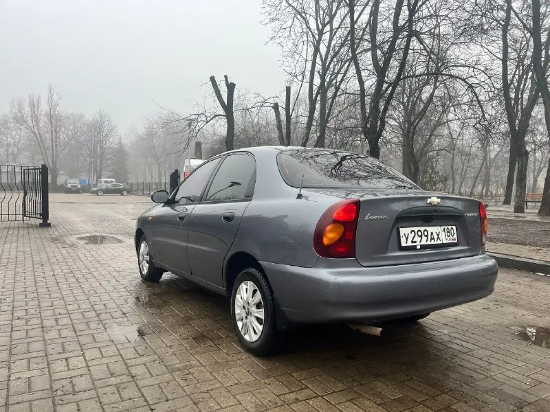 Продам chevrolet lanos 2008 год пробег :124000 цена :270000 автомобиль в достойном состоянии для своих лет. с реальным пробегом 124000км больше стояла в гараже, чем ездила. комплектация sx с кондиционером, подушками безопасности, полным электропакетом. технически автомобиль в идеальном состоянии. едет как новая. хорошая резина. машина чистая, документы в полном порядке, готова к переоформлению. детальней по телефону. г. донецк телефон: +79790263716 +79494378767 - фотография - 4