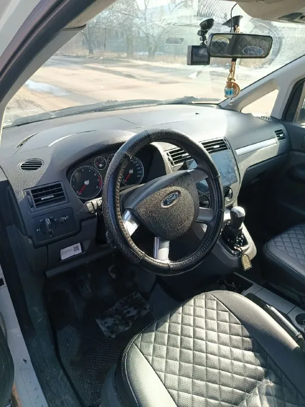 Цена:450 торг 📮 город:енакиево 🚘 марка / модель:форд с-мах 📅 год выпуска:2006 📊 пробег:286 тысяч ⛽ двигатель (тип, объем, мощность):2.0 ✅ vin код: 🔧 тип кпп:механика 👨‍⚖ владельцев в птс:1 ⏳ срок владения:7 год 📝 описание:вложений не требует, автомобиль хозяйский, сигналка старлайн ☎ контактный телефон:+79495157950 - фотография - 6