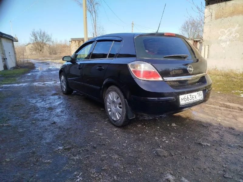 Продам машину в отличном состоянии opel astra h 2009, двигатель 1.6, коробка механика, установлено евро-4, вписано в тех. паспорт, обслужена полностью, я хозяин. т. о. пройдено, карта на руках, комплект летней резины на титанах, донецк, будёновский район, цена 590 тыс. рублей, 79490680920 александр 📞 звоните: +7(949)0680920 - фотография - 4