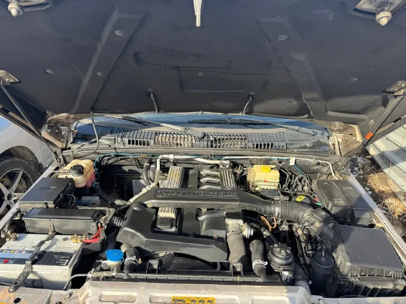 Продам range rover 2000г каробка механика мотор 2,5 были заменены тормозные блины колодки 4 подушки масла в двс коробке редукторе раздатке. поменяли стартер генератор по комплектации люк климат контроль стекло подъемники по машине все работает пробег 219тыс цена 650 тыс +79494201361 📞 звоните: +7(949)4201361 - фотография - 10