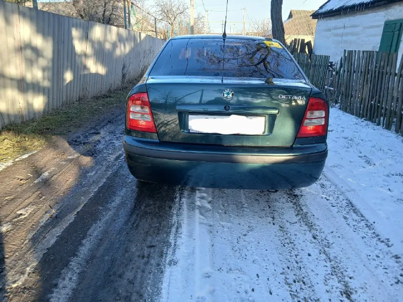 Автор: продам skoda октавия тур, один хозяин, покупал новую, полная комплектация, объем двигателя 1,8турбо, очень экономный, авто полностью обслуженно, вложений не требует абсолютно. резина новая, пробег 51 тысяча км. продаю потому что покупаем квартиру(нужны деньги)звоните +79492967926.. !!!наш телеграм канал [ бесплатное размещение за репост!!! правила сообщества [ мы в мах [ [ 📞 звоните: +7(949)2967926 - фотография - 2