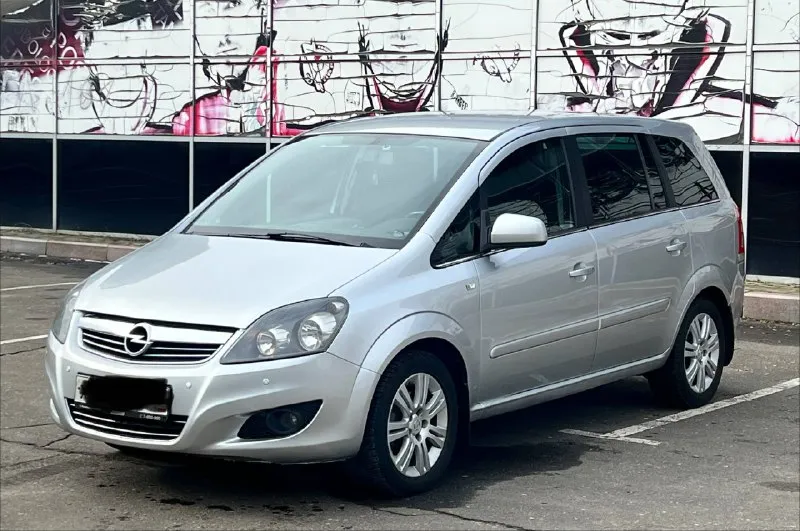 🚘 - марка - opel zafira b 📅 - γод - 2011 🚀 - мотоp - 1.8 л. (обычный атмосферник!) 🐎 - пробег : 186.... - фотография