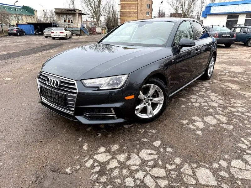 Audi a4, 2017 год, 2.0 автомат, 95000 км. привезена в 2023 году с пробегом 30800 миль(49000 км). wau... - фотография