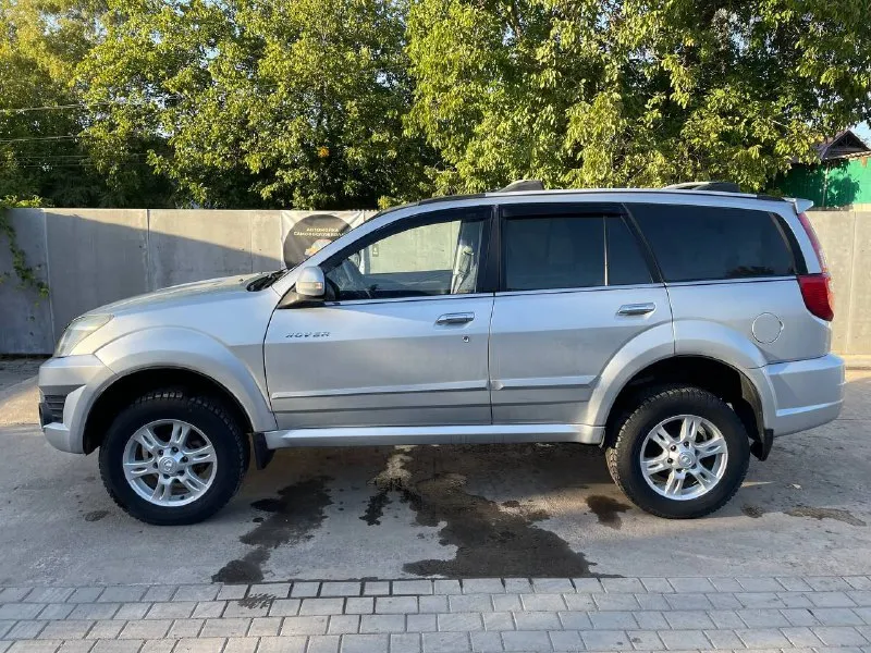 Продаётся great wall hover h3 2012 г. в. пробег: 185 000км. двигатель: 2.0 бензин. рамный внедорожни... - фотография