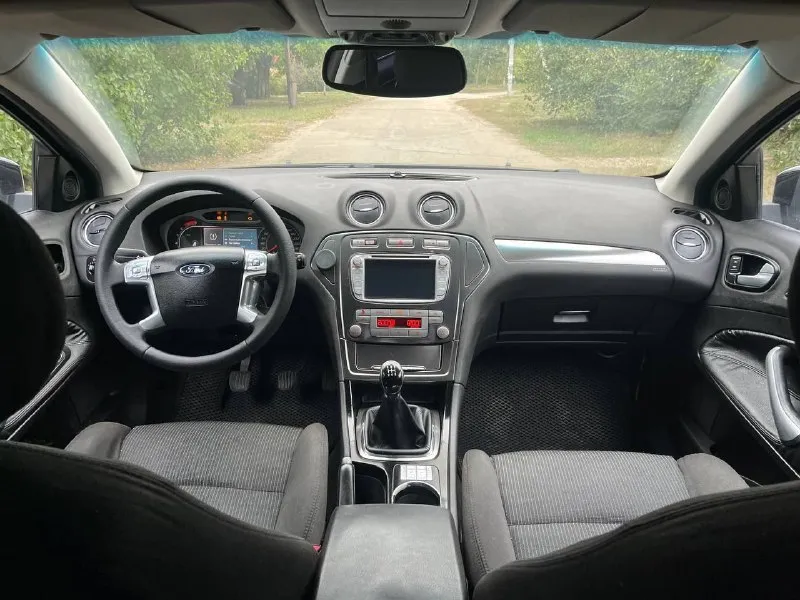 Продам ford мондео год-2008, с двс 2.0 на механике. в хорошем состоянии. хорошая комплектация, красивые диски. едет отлично. ходовая в хорошем состоянии. цена 770.000₽, тел +79495273748 📞 звоните: +7(949)5273748 - фотография - 5