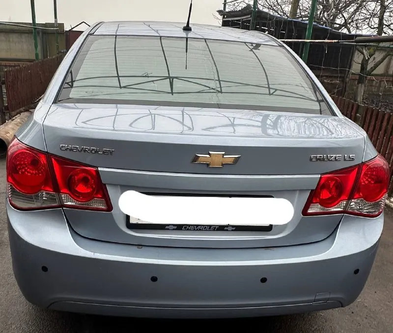Продам chevrolet cruze 2010 года 146 тыс пробега, я собственник, по технике без нареканий на 5+ все вопросы по телефону +79497242696 цена 730 торг у капота. возможен обмен в обе стороны. 📞 звоните: +7(949)7242696 - фотография - 3