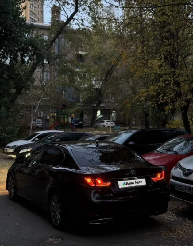 Продам личный автомобиль lexus gs350 2012 машина в хорошем состоянии, 200км назад было сделано то и замена колодок в круг, на свежей летней резине ничего не стучит не гремит, коробка переключает без пинков за машину не стыдно цена 2.400.000 разумный торг +79495055577 📞 звоните: +7(949)5055577 - фотография - 2