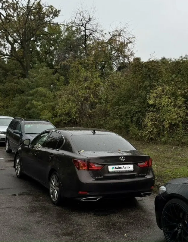 Продам личный автомобиль lexus gs350 2012 машина в хорошем состоянии, 200км назад было сделано то и замена колодок в круг, на свежей летней резине ничего не стучит не гремит, коробка переключает без пинков за машину не стыдно цена 2.400.000 разумный торг +79495055577 📞 звоните: +7(949)5055577 - фотография - 3