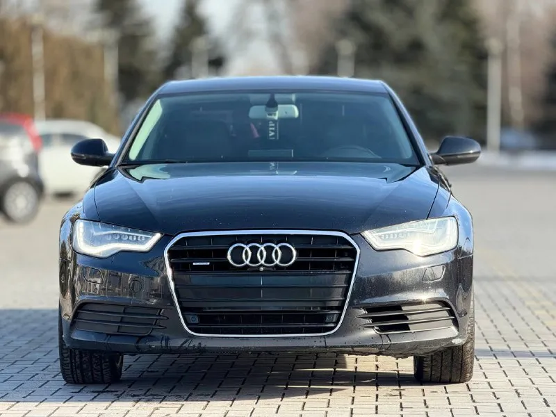 🚗 продается: audi a6 3.0 tfsi quattro (2011) 🌟 откройте для себя идеальное сочетание стиля, мощности и комфорта! 🔧 характеристики: - двигатель: 3.0 л бензин, 300 л. с. — динамика, которая впечатляет - трансмиссия: 7-ступенчатый автомат — плавное и уверенное переключение - привод: полный quattro — уверенность на любой дороге - пробег: 166,000 км — отлично ухоженный, готов к новым приключениям ✨ состояние: автомобиль в превосходном состоянии! не требует вложений, есть лишь несколько косметических окрасов, которые подчеркивают его индивидуальность. 🔑 дополнительно: - 2 ключа для вашего удобства 🤝 почему стоит выбрать именно этот audi a6: - 🟢 юридически чист — без обременений и забот - 🚗 полностью исправен и готов к немедленному использованию - 🩴 возможен обмен на другой автомобиль - 💳 удобное оформление в кредит — ваша мечта ближе, чем вы думаете! 💰 цена: 1,550,000 рублей (торг возможен!) 📞 связь: - 📱 +7 (949) 910-02-20 - 📱 +7 (909) 408-88-98 - 📱 доступен 📲 tg: @ivan1293 📞 звоните: +7(949)9100220 - фотография - 4