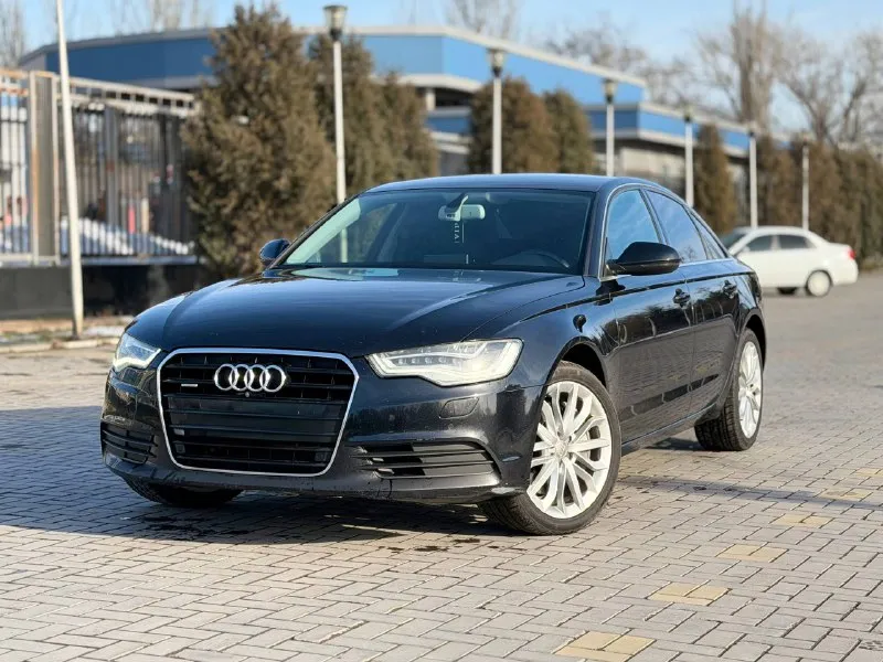 🚗 продается: audi a6 3.0 tfsi quattro (2011) 🌟 откройте для себя идеальное сочетание стиля, мощности и комфорта! 🔧 характеристики: - двигатель: 3.0 л бензин, 300 л. с. — динамика, которая впечатляет - трансмиссия: 7-ступенчатый автомат — плавное и уверенное переключение - привод: полный quattro — уверенность на любой дороге - пробег: 166,000 км — отлично ухоженный, готов к новым приключениям ✨ состояние: автомобиль в превосходном состоянии! не требует вложений, есть лишь несколько косметических окрасов, которые подчеркивают его индивидуальность. 🔑 дополнительно: - 2 ключа для вашего удобства 🤝 почему стоит выбрать именно этот audi a6: - 🟢 юридически чист — без обременений и забот - 🚗 полностью исправен и готов к немедленному использованию - 🩴 возможен обмен на другой автомобиль - 💳 удобное оформление в кредит — ваша мечта ближе, чем вы думаете! 💰 цена: 1,550,000 рублей (торг возможен!) 📞 связь: - 📱 +7 (949) 910-02-20 - 📱 +7 (909) 408-88-98 - 📱 доступен 📲 tg: @ivan1293 📞 звоните: +7(949)9100220 - фотография - 8