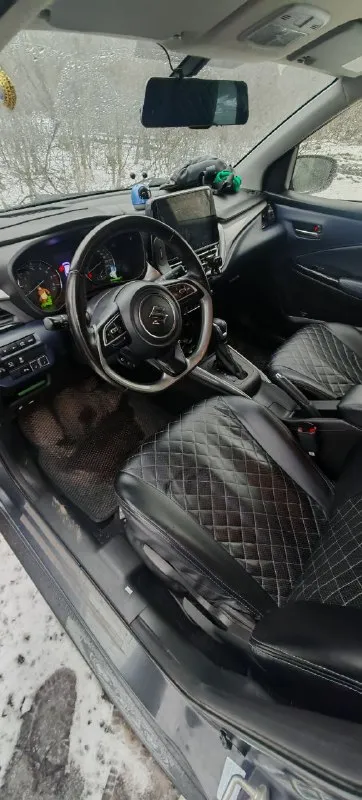 Марка: suzuki модель: baleno год: 2023 пробег: 60000 объем двигателя: 1.5 топливо: бензин кпп: автомат цвет: серый цена: 2100000 описание: продам автомобиль suzuki baleno 2023 куплен в сентябре 23 года комплектация glx. так же установлена сигнализация с автозапуском старлайн, подогревы сидений и зеркал. имеются два комплекта колёс на дисках зима и лето. чехлы из экокожи одеты с салона. машина у одного собственника я хозяин. все вопросы по +7 949 3290499 дмитрий дима, 📱 +79493290499 📲 tg: дима 📞 звоните: +7(949)3290499 - фотография - 6