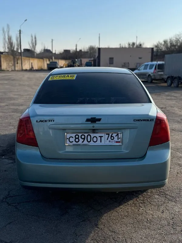 Продам лачетти 2006г. в хорошем состоянии, комфортный экономный автомобиль, гнили нет, днище и стаканы в заводском состоянии, двигатель масло не берет, установлено гбо евро 4, сигнализация старлайн,2эсп, кондиционер, гур, подогрев зеркал.440000₽ торг +79497141740 - фотография - 7