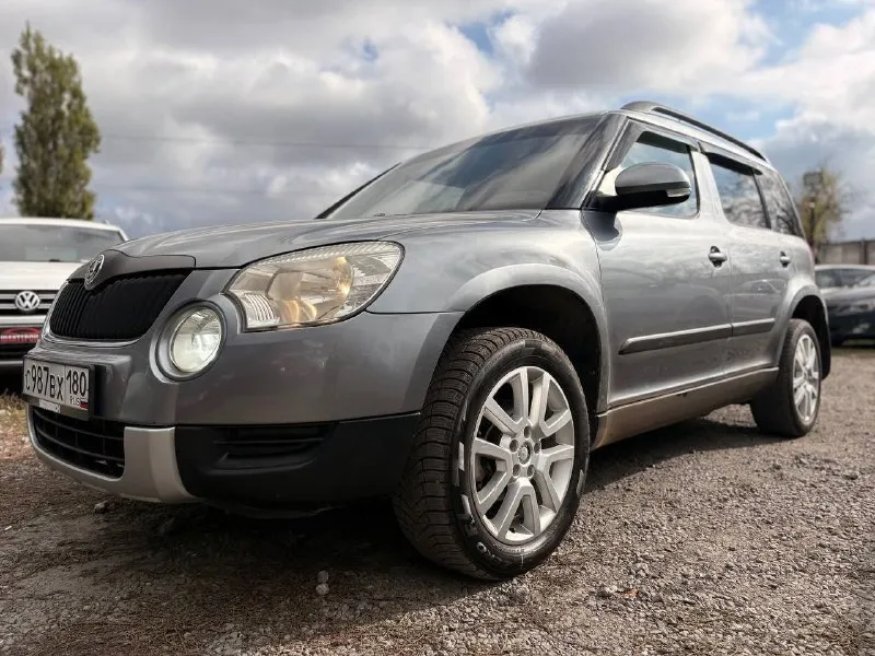 Продам skoda yeti. год: 2010🔥🔥 объем: 1.2 tsi🚀🚀 пробег: 190.000🤌 коробка: ат🥱 двигатель автомобиля п... - фотография