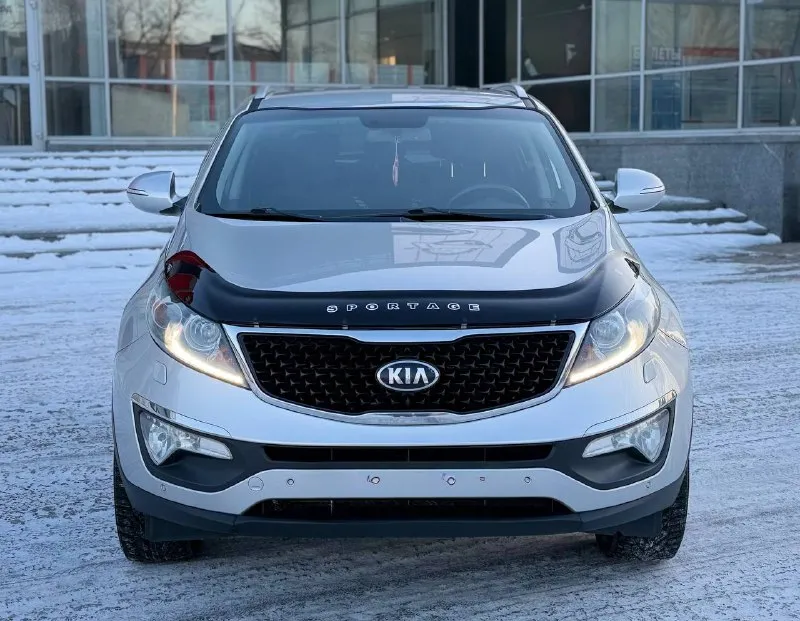 Kia sportage рестайлинг
2014Г бензин 2.0 автомат
Автомобиль весь в заводском окрасе!!!!
Мотор работает тихо как на холодную так и на прогретую!!!
Очень комфортный автомобиль и есть все для комфортного вождения!!!
Камера заднего вида,
Парктроник,
Подогрев сидений передних и задних,
Подогрев руля,
Климат/контроль,
Круиз/контроль,
Мульти руль,
Датчик дождя,
Авто свет,
4Wd подключаемый полный привод!!!
С документами полный порядок!!!
Есть диагностическая карта помогу переоформить в мрэо!!!!!!
Цена 1.360₽ срочно
Все вопросы по тел +79495722131 - фотография - 2