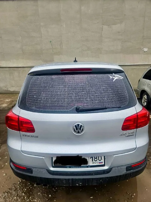 Продам volkswagen тигуан 2012 года, мотор 2 л, бензин, коробка автомат 6 передач, полный привод. все нюансы на фото. цена 1.500🍋 тел. (949) 081-99-80 📲 tg: @kris_09_90 📞 звоните: +7(949)0819980 - фотография - 3
