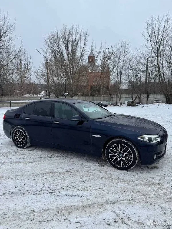 Bmw 5 серия 2.0 ат, 2013, 257 000 км стоит прошивка stage фары от эмки задний бампер также от эмки руль карбон раздвоенный выхлоп в комплекте также отдам оригинальные 20 диски с резиной штатный руль магнитола андроид штатные фары писать в телеге +79493387295 1,6 без торга - фотография - 3
