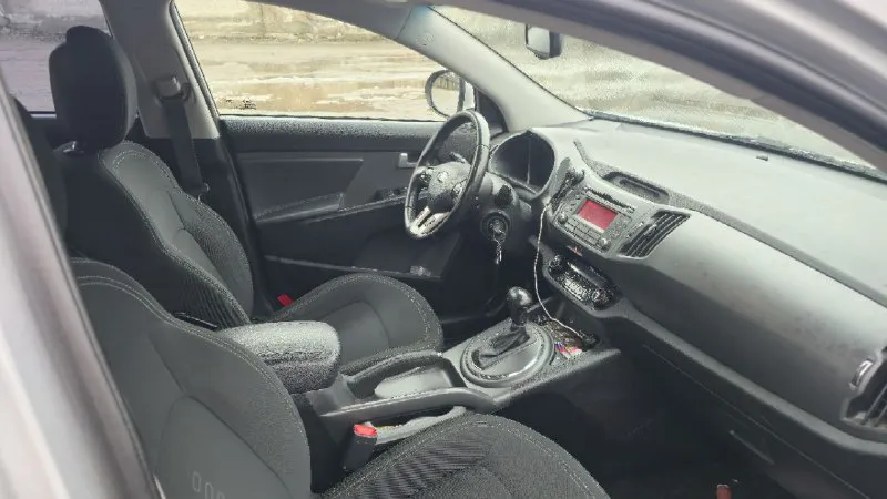 Семейный автомобиль kia sportage 2011
Vin u5ypc811bcl102728
2.0 At (150л. С)
Двухзонный климат контроль
Мультируль
Круизконтроль
Подогрев всех сидений
Автоматическое складывание зеркал
Bluetooth
Установлена сигнализация с автозапуском
2 Ключа
2 Комплекта резины
Новый аккумулятор
Полное переоформление в мрэо
Цена 1 300 000 + торт
+79494492860 Татьяна
Макеевка
📞 Звоните: +7(949)4492860 - фотография - 3