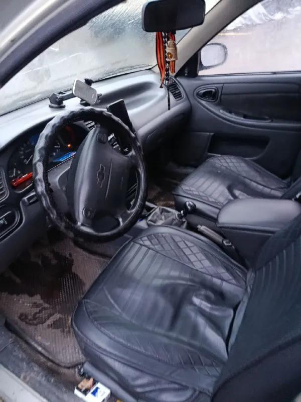 Продаётся chevrolet lanos ✅ новая ходовая часть ✅ каждый день на ходу ✅ двигатель после капитального ремонта ✅ пробег всего 80 тыс. км ✅ работают кондиционер, печка, гур ✅ хорошая музыка в комплекте ✅ ухоженный салон ❗ из недостатков только одно мятое крыло ❗ 📞 звоните по вопросам и осмотру автомобиля: +7 (949) 048-27-02 ✅ двигатель после капитального ремонта ✅ пробег всего 80 тыс. км ✅ работают кондиционер, печка, гур ✅ ухоженный салонон в комплекте хорошая музыка ✅ ухоженный салон ❗ из недостатков только одно мятое крыло ❗ 📞 звоните по вопросам и осмотру автомобиля: +7 (949) 048-27-02 💬 торг возможен только у капота и только обоснованный! ⚖️ цена: 450 рублей. 📞 звоните: +7(949)0482702 - фотография - 2