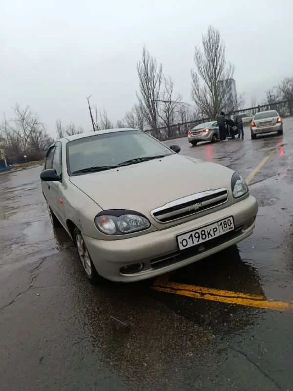 Продаётся chevrolet lanos ✅ новая ходовая часть ✅ каждый день на ходу ✅ двигатель после капитального ремонта ✅ пробег всего 80 тыс. км ✅ работают кондиционер, печка, гур ✅ хорошая музыка в комплекте ✅ ухоженный салон ❗ из недостатков только одно мятое крыло ❗ 📞 звоните по вопросам и осмотру автомобиля: +7 (949) 048-27-02 ✅ двигатель после капитального ремонта ✅ пробег всего 80 тыс. км ✅ работают кондиционер, печка, гур ✅ ухоженный салонон в комплекте хорошая музыка ✅ ухоженный салон ❗ из недостатков только одно мятое крыло ❗ 📞 звоните по вопросам и осмотру автомобиля: +7 (949) 048-27-02 💬 торг возможен только у капота и только обоснованный! ⚖️ цена: 450 рублей. 📞 звоните: +7(949)0482702 - фотография - 6