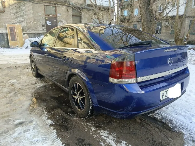 Opel _ вектра с. год 2009 _ 1.8 механика, ( без _ дтп) владею 4 года / за машиной по возможности сле... - фотография