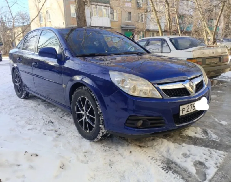 Opel _ вектра с. год 2009 _ 1.8 механика, ( без _ дтп) владею 4 года / за машиной по возможности следил как мог реально без привлечения _ машина все оценкованая без единой ржавчины ) вродном / метале _ геометрия вся родная! комплектация / климат _ контроль. _ абс _ подогрев лобового стекла _ и сидений _ регулировка сидений _ электро зеркала _ 4 подъёмника _ эко чехлы _ мульти _ медия цветной монитор (андроид ) диски r16 резина новая делал все для себя реально продавать не думал ! но подумали нада машина побольше ещо) _ с недавнего прошол то. масла _ фильтра _ поменял грм. / есть сервисная книга 📒. с отметками за мое время владения ! цена 585 руб ✅ город макеевка тел. +79496585210. можно на телеграм. тоже. . 📞 звоните: +7(949)6585210 - фотография - 2