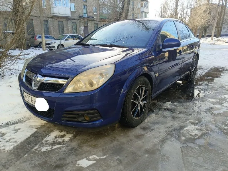 Opel _ вектра с. год 2009 _ 1.8 механика, ( без _ дтп) владею 4 года / за машиной по возможности следил как мог реально без привлечения _ машина все оценкованая без единой ржавчины ) вродном / метале _ геометрия вся родная! комплектация / климат _ контроль. _ абс _ подогрев лобового стекла _ и сидений _ регулировка сидений _ электро зеркала _ 4 подъёмника _ эко чехлы _ мульти _ медия цветной монитор (андроид ) диски r16 резина новая делал все для себя реально продавать не думал ! но подумали нада машина побольше ещо) _ с недавнего прошол то. масла _ фильтра _ поменял грм. / есть сервисная книга 📒. с отметками за мое время владения ! цена 585 руб ✅ город макеевка тел. +79496585210. можно на телеграм. тоже. . 📞 звоните: +7(949)6585210 - фотография - 7