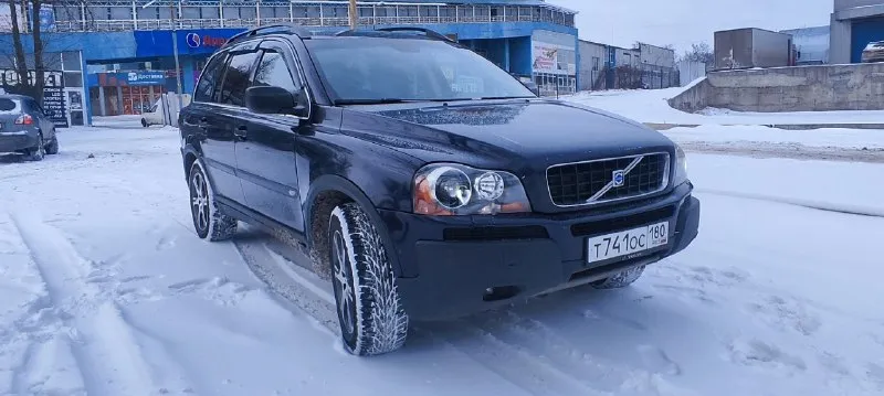 Volvo xc90 ( 2005 год) 2.5 бензин, пробег 340000 миль. качественный, добротный и вместительный автом... - фотография