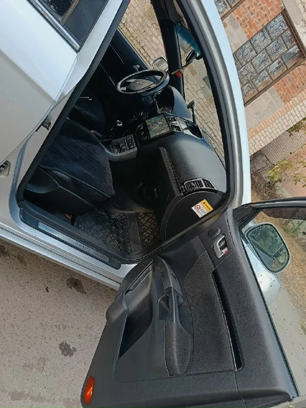 ❗❗❗цена 400 т. р ❗❗❗продам geely emgrand ec7 2013 механика пробег 172 дно целое. ходовка перебранная ухожанный чистый салон. зимняя новая резина + лето - стеклоподьëмники - прогрев заднего стекла и зеркал - подогрев передних сидений - кожаный салон - хорошая музыка, экран - камера заднего вида экран - кондиционер ( заправленный) - печка очень хорошо греет - парктроники работают возможность просмотра в ближайших городах г. торез все интересующие вопросы в лс или по номеру телефона +79497149776 telegram : +7949 535 00 34 📞 звоните: +7(949)7149776 - фотография - 6