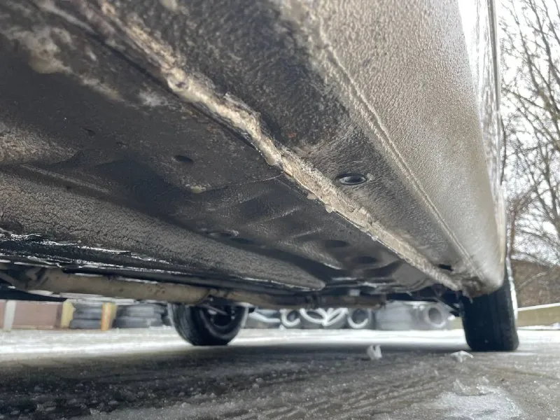 ⚡продам chevrolet lacetti 2007г. в 1.6 ⚡ ❗ цена 445.000тыс. руб (торг)❗ продам простой неприхотливый и надёжный автомобиль с лучшим 1.6(109л. с) мотором в линейке(не путайте с 1.4) достаточно динамичный и резвый, на механической коробке передач. автомобиль в хорошем состоянии, простой в ремонте, неприхотливый и надёжный при эксплуатации. приятный расход бензина 8л. /100км. никогда не подводил и не создавал проблем. за время эксплуатации не жалел средств и времени, обслуживал всегда вовремя. много чего поменял и сделал, автомобиль полностью обслужен. двигатель в отличном состоянии не дымит, масло не кушает, работает ровно, (масла, фильтра, жидкости, помпа, грм, ролики заменены 8тыс. км назад) коробка 5-ти ступка не выбивает, все передачи включаются нормально, дно в идеальном состоянии по порогам есть небольшие косяки не критично, на это будет торг. кузов без дтп, все стекла родные. цена 💰445тыс. руб торг осмотр:г. макеевка +79493630433 - фотография - 8