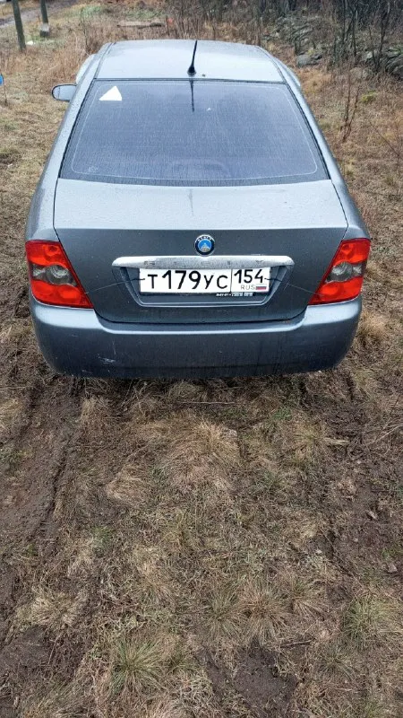 Продам свою машину джили ск 2007 год. я второй хозяин (собственник) новосибирский учет. оформлял ее в енакиево тех осмотр пройден документы в порядке пробег 166 т отличный заводской двигатель как на тойоте. двигатель 5а. не прихотливый и надежный. у нас их называют (миллионники) хорошее техническое состояние. 4 эсп музыка простая гур кондиционер резина зима лето авто не гнилое пороги днище все в порядке. продаю только с переоформлением. авто находится в корсуни цена: 255.000тысяч рублей. +7949-480-43-45 📞 звоните: +7(949)4804345 - фотография - 4