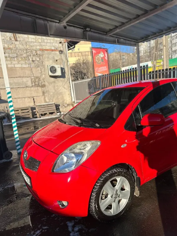 Продам tayota yaris 2008 г объем 1.4 пробег 152 000 тысячи, оригинального пробега, не крученый 2й владелец, по рф 1й, машина была куплена первым владельцем в автосалоне в донецке коробка полноценный автомат, не робот по кузову есть незначительные косяки которые спокойно убираются не гнилая, ржавчины нет мотор без нареканий, ходовая, коробка новая зимняя резина модельные чехлы, салон в хорошем состоянии цена 700 тысяч, торг донецк телефон +79493176543 - фотография - 7