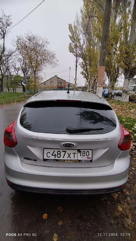 Продам ford focus 1.6 2012г. 125л. с пробег 230000 цена 720т. р. автомобиль в хорошем состоянии, но не новый! всё работает!хорошая комплектация, кондиционер работает! печка работае! обогрев лобового стекла, зеркал, всё работает! зимняя резина, летняя в комплекте! комплектация: - кондниционер. - андроид - мультируль. - регулировка и обогрев боковых зеркал. - передние и задние стеклоподъемники. -автозапуск. +79496134476 - фотография - 6