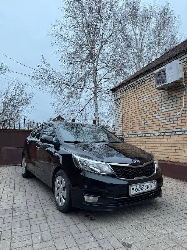 Kia rio iii рестайлинг 2015 года
Родной пробег 194 тысячи км, подтвержден автотекой
Двигатель 1.4 бензин, автоматическая коробка передач, всё работает отлично
Подвеска в отличном состоянии, без посторонних шумов
Масло менялось каждые 7-8 тысяч
Машина не требует никаких вложений, полностью обслужена, сел и поехал
Кондиционер, печка, подогревы сидений и руля, магнитола - всё работает без нареканий
Дополнительно установлены задние парктроники, камера заднего вида и андроид планшет, сигнализация старлайн
Салон в чехлах большую часть времени, сиденья в отличном состоянии
У авто абсолютно зеленая история автотеки, в такси никогда не работала, и не использовалась в коммерческих целях
Машина на хорошей зимней резине
Стс, птс оригинал на руках, всего 2 владельца, юридически чистая, без штрафов, буду присутствовать в мрэо
Дополнительные фото пришлю по запросу, пишите
Цена - 990 тысяч рублей, торг уместен при осмотре
Пролетарский район, моспино
Звоните +7949802041
📲 Tg: @maks_dons
📞 Звоните: +7(949)8020416 - фотография - 3