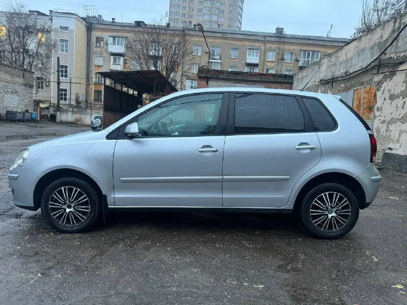 Продам volkswagen поло 2007г 1.4 второй владелец в дтп не участвовал пробег 130404 продается по причине покупки нового авто автомобиль в очень хорошем состоянии 660 тыс торг уместен в подарок новые коврики 79493886513 📲 tg: @goncharova_vv07 📞 звоните: +7(949)3886513 - фотография - 3
