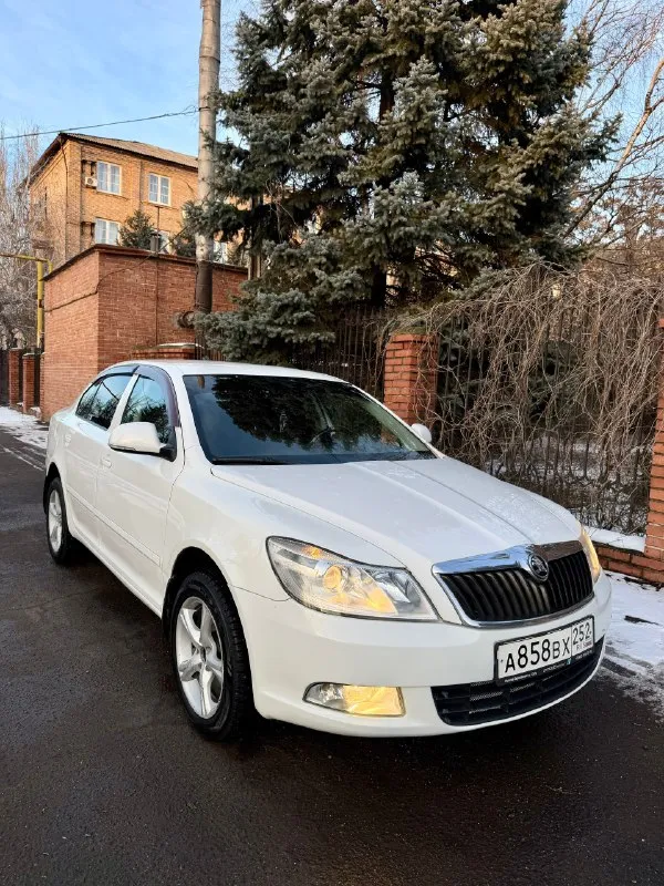 Продам skoda octavia a5 2011 года двигатель 1.8t работает идеально, родной пробег 224 тыс км, авто н... - фотография