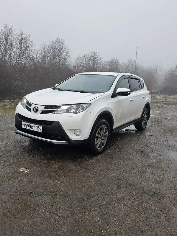Toyota rav-4 эксплуатация с 2013 года двигатель 2.0 бензин, полный привод 4 wd коробка автомат пробег родной 283000тыс. км автомобиль в достойном состоянии, кузов без дтп и окрасов ! двигатель, коробка, ходовая на 5+, вложения не требует от слова совсем ! с документами полный порядок любой вид оформления ! цена 1.600 звоните остальное по +79497083576 авто в мариуполе 📲 tg: жека 📞 звоните: +7(949)7083576 - фотография - 2