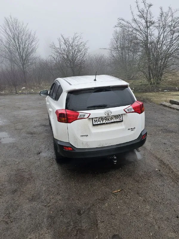 Toyota rav-4 эксплуатация с 2013 года двигатель 2.0 бензин, полный привод 4 wd коробка автомат пробег родной 283000тыс. км автомобиль в достойном состоянии, кузов без дтп и окрасов ! двигатель, коробка, ходовая на 5+, вложения не требует от слова совсем ! с документами полный порядок любой вид оформления ! цена 1.600 звоните остальное по +79497083576 авто в мариуполе 📲 tg: жека 📞 звоните: +7(949)7083576 - фотография - 8