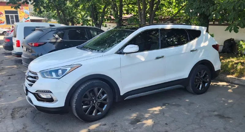 - hyundai санта фе 2016г. ... 2.0 sport awd - пробег 101т. км - кожаный салон - панорамная крыша - музыка infiniti. ..сабвуфер - раздельный климат контроль - подогревы всех сидений - вентиляция передних сидений - камеры 360° - 2 комплекта резины(лето-зима r19) - 2.350млн. разумный торг приветствуется осмотр г. снежное тел. +79493606547 📲 tg: nick 📞 звоните: +7(949)3606547 - фотография - 6