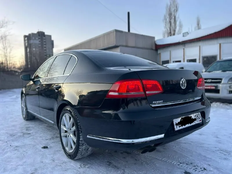 Автор: volkswagen passat b7 год 2014 объём 1.8 tsi пробег 230.000 родной коробка ат 2 собственника. вся в родном окрасе, все остекление заводское. комплектация: полный стеклопакет, электро зеркала/подогревы/складывание зеркал, салон кожа/алькантара, датчик света/датчик дождя, передняя задняя туманка, полный мульти руль, круиз контроль, хорошая музыка, двух зонный климат контроль, подогревы передних сидений, подогрев заднего стекла, электро ручник/auto hold, парктроники перед/зад. полностью обслужена! ✅цена1.300.000✅ ✅возможен торг✅ ✅номер +79494657586.. !!!наш телеграм канал [ бесплатное размещение за репост!!! правила сообщества [ мы в мах [ [ 📞 звоните: +7(949)4657586 - фотография - 3