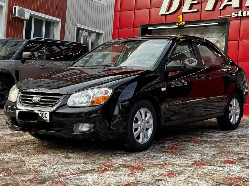 Продам kia cerato 2007 года машина покупаласи при украине родной пробег 203 000 км авто в отличном состоянии вложение абсолютно никакой не требует объем двигателя 1.6 коробка механика пяти ступка комплектация климат контроль четыре стеклоподъемники подогрев переднего заднего стекла ксенон фары новая зимняя резина mp3 магнитофон сервис книжка цена 650000 руб. телефон +7 949 50 999 58 - фотография - 1