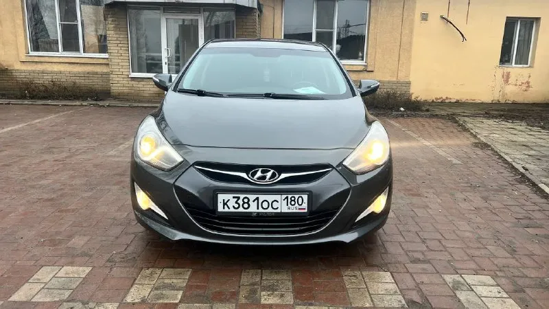 Hyundai i40 2013 год 2,0 бензин автомат пробег 220 тыс км обслужена не битая! климат подогревы камера состояние 🔥 цена 1 млн руб тел +79493153370 - фотография - 6