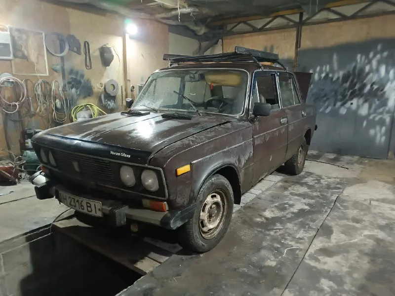 Продам под убой либо разбор, на полном ходу, все светит и работает, много чего нового стоит, стартер... - фотография