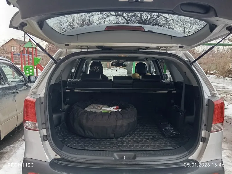 Продам kia соренто (кореец) 2011год. Пробег 105000 бензин+газ. Один владелец. Хорошее газовое оборудование. Панорама, полная комплектация. Машина и салон ухоженные. Без дтп, все стекла родные. Хорошие гос номера. 1.9 млн₽. Донецк +79495212784
📞 Звоните: +7(949)5212784 - фотография - 5