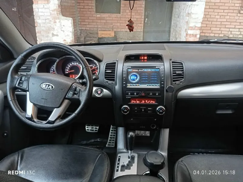 Продам kia соренто (кореец) 2011год. Пробег 105000 бензин+газ. Один владелец. Хорошее газовое оборудование. Панорама, полная комплектация. Машина и салон ухоженные. Без дтп, все стекла родные. Хорошие гос номера. 1.9 млн₽. Донецк +79495212784
📞 Звоните: +7(949)5212784 - фотография - 6