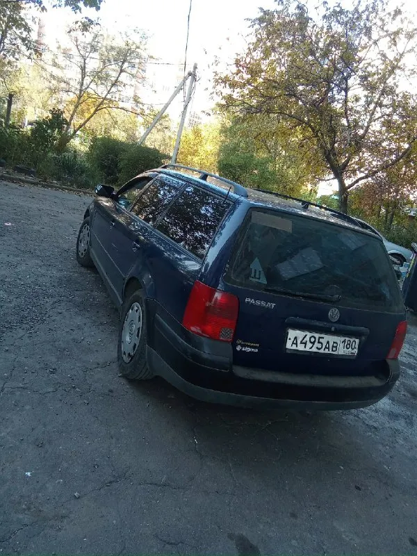 Прадам, либо обменяю на битое авто, под восстановление, возможно с моей доплатой. volkswagen пассат б5,1999 год, бензин 1.6, механика, на ходу, от хозяина, 300 т. р. предложения можно в телегу по этому номеру. +79494351197 📞 звоните: +7(949)4351197 - фотография - 3