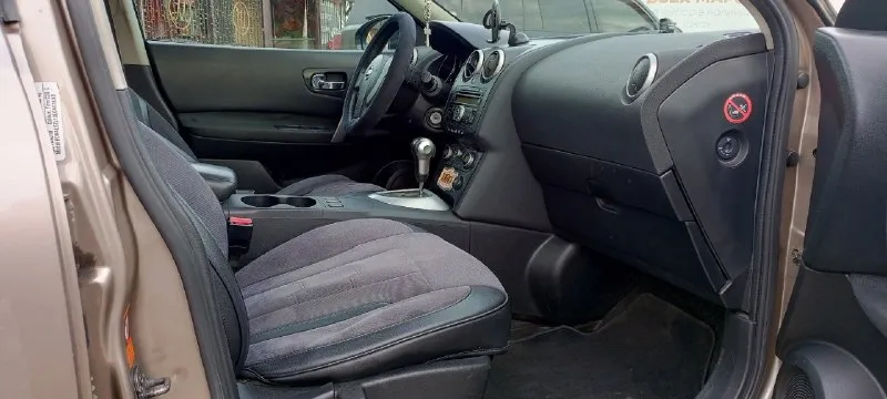 В продаже nissan qashqai 2008г 2.0l коробка автомат 2 хозяина птс оригинал без дтп 200 пробег автотека зелёная родные стекла 2 ключа авто в хорошем состоянии! не троит не дымит коробка переключает штатно ходовая не гремит по электрике работает всё комплектация: -климат контроль двух зонный -управление на руле -4 стеклоподъёмника -складывания зеркал -электро зеркала -подогрев заднего стекла -подогрев передних сидений -бортовой компьютер -датчики света, дождя -омыватель фар -сигнализация -музыка. aux, bluetooth, cd, fm техосмотр пройден переоформление без проблем документы без штрафов, запретов, ограничений продажа по дкп или мрэо цена 795тр торг +79494594521 +79494017806 тг 📞 звоните: +7(949)4594521 - фотография - 7