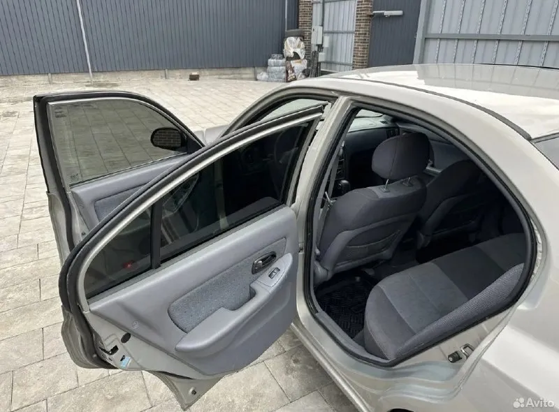 Автор: продам hyundai tagaz elantra 2009 машина в хорошем состояние. двигатель работает, не дымит не троит. коробка автомат. по ходовой части все отлично. машина без вложений, сел поехал! по электрике все работает. кондиционер 4 стеклоподъемника электрорегулировка зеркал камера заднего вида подогрев сидений, есть комплект резины. по документам кристально чистая. пробег 170. на учете 180 регион, хозяйская, с переоформлением 550 тыс. все остальные вопросы по телефону:+79493414940.. !!!наш телеграм канал [ бесплатное размещение за репост!!! правила сообщества [ мы в мах [ [ 📞 звоните: +7(949)3414940 - фотография - 5